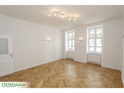 Stilaltbau Juwel Augarten Palais sonnige 3 Zimmer 70m 1 Stock Hofruhelage - Wohnung kaufen - Bild 1