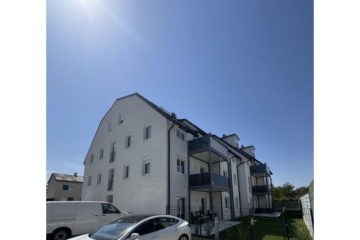 Hochwertige 3 Zimmer Wohnung Balkon Hochwertige 3 Zimmer Wohnung Balkon - Wohnung mieten - Bild 1