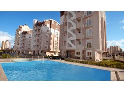 Neuwertige Wohnungen komfortabler Wohnanlage Antalya Lara 2 km Strand entfer - Wohnung kaufen - Bild 1