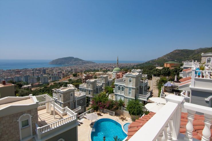 Provisionsfrei Exklusive Villa Mit Meerblick Alanya Cikcilli - Haus kaufen - Bild 1