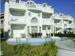 PROVISIOSNFREI Stilvolle Villa große Familien Belek Antalya Türkei - Haus kaufen - Bild 1