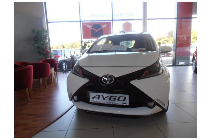 TOYOTA Aygo 1 VVT i x play - Autos Toyota - Bild 1