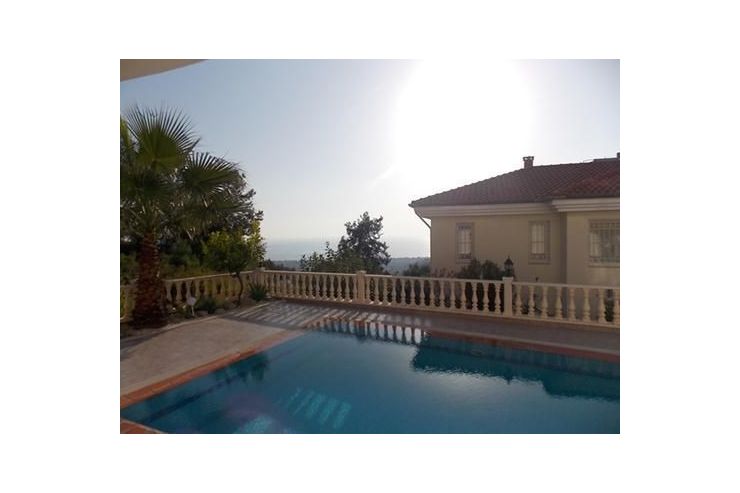 Traumsicht Burgberg Alanya Mittelmeer doppelgeschossige Luxuswohnung steh - Wohnung kaufen - Bild 1
