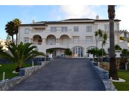 EXKLUSIV PRESTIGE VILLA LUXUS PUR WITH SWIMMINGPOOL SEA VIEW PORTUGAL CASCAIS - Haus kaufen - Bild 1