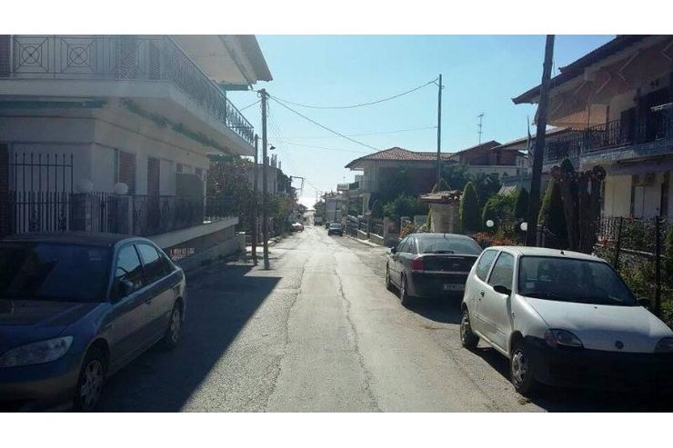 2 mblierte Erdgescho Wohnungen 35 qm 32 qm Nea Plagia Chalkidiki 250 Meter - Wohnung kaufen - Bild 1