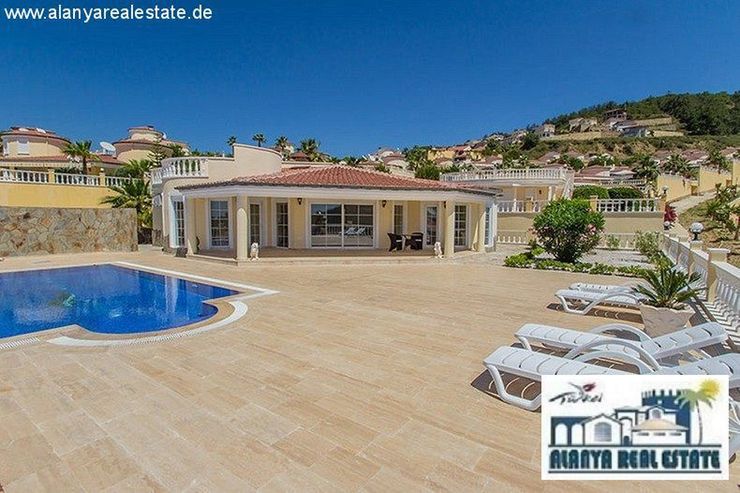 Gerumige Luxus Bungalow Villa privat Pool fantastischem Meerblick - Haus kaufen - Bild 1