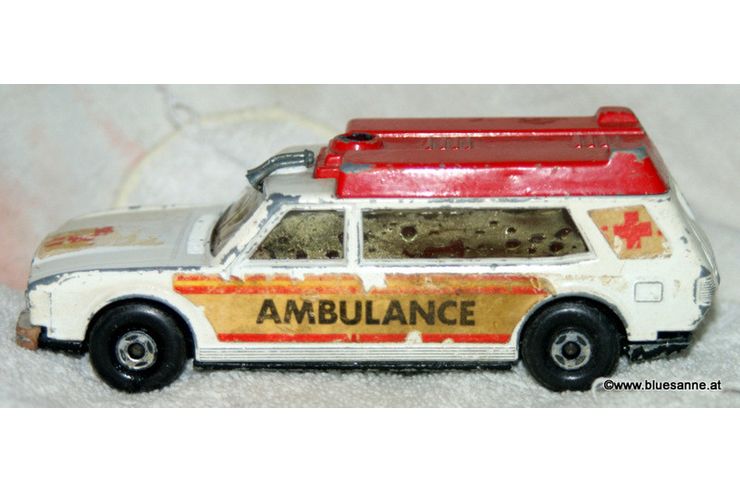 Matchbox Ambulance Speedking - Rennbahnen & Fahrzeuge - Bild 1