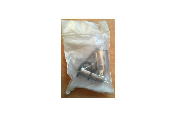 Steckdose 12V POLARIS 4010638 - Motorrad-Teile - Bild 1