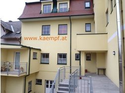 Wiener Neustadt Bezirk - Gewerbeimmobilie kaufen - Bild 1