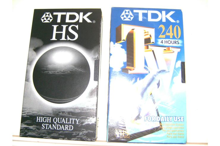 TDK VHS leerkassetten 180 240 min - Video Recorder - Bild 1