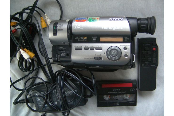 SONY HI8 8 Videocamera Camcorder - Camcorder - Bild 1