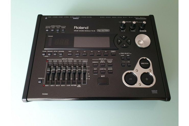 Roland TD 30 V Drums Modul E Drum - Schlaginstrumente - Bild 1