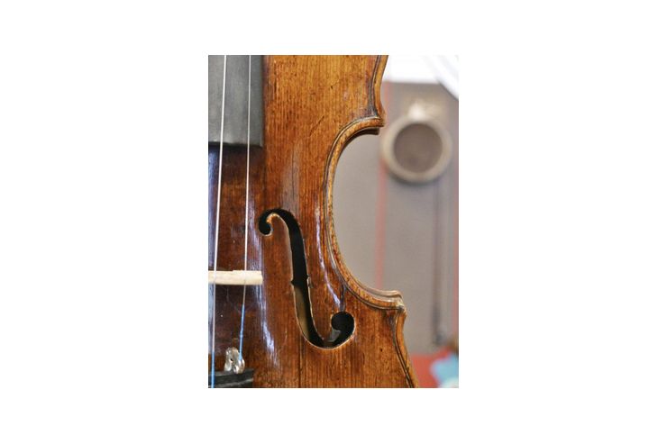 Alte feine Meistergeige 18th century - Streichinstrumente - Bild 1