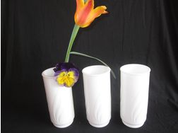 Milk Glass Vasen - Vasen & Kunstpflanzen - Bild 1