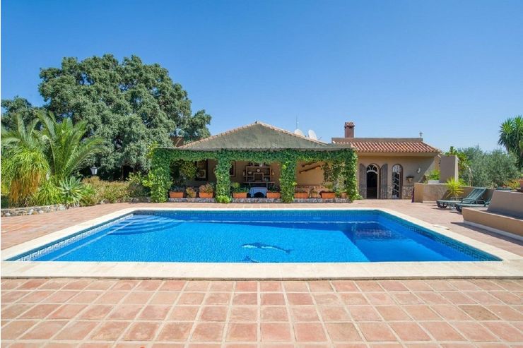 Finca 4600 qm 2 Einfamilienhuser - Haus kaufen - Bild 1