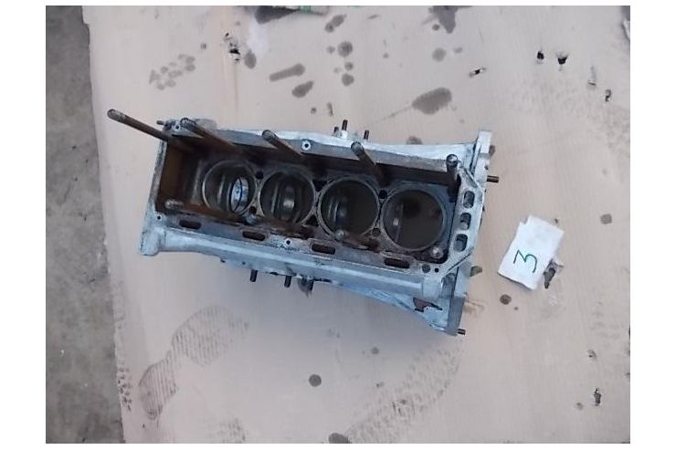 Engine block Alfa Romeo Giulia 1 3 Ti AR539 - Motorteile & Zubehr - Bild 1