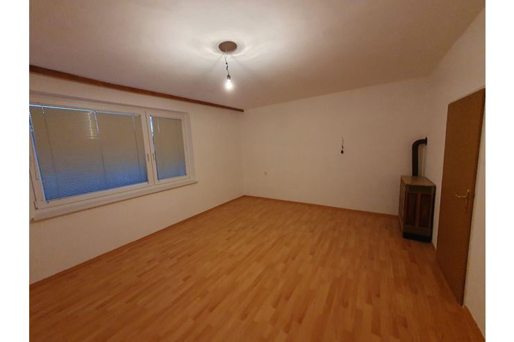 sonnige 2 Zimmer Wohnung ruhiger Wohngegend - Wohnung mieten - Bild 1