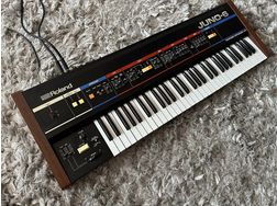 Roland Juno 6 Analog Polyphonic Synthesizer - Zubehr & Ersatzteile - Bild 1