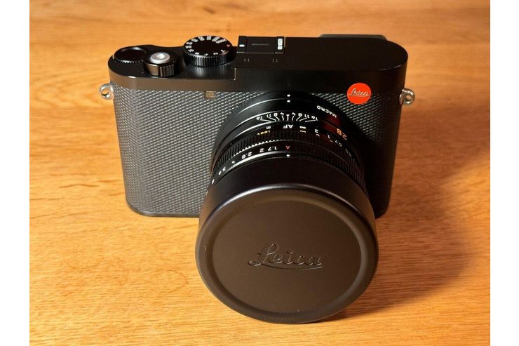 Leica Q3 Schwarz 60 MP Kamera - Digitale Spiegelreflexkameras - Bild 1