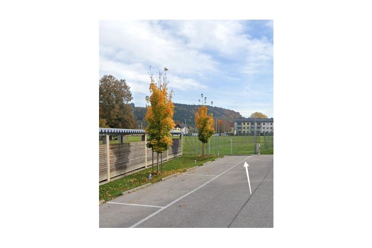 Parkplatz vu vermieten Timelkam - Garage & Stellplatz mieten - Bild 1