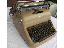 Schreibmaschine Typ Optima - Schreibmaschinen & Brotechnik - Bild 1