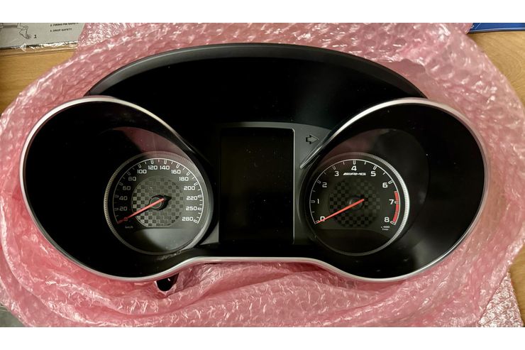Mercedes Benz Tachometer AMG A2059002336 - Kfz-Zubehr & Ersatzteile - Bild 1