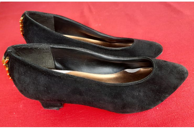 Schuhe schwarz goldener Verzierung Gre7 - Gre 37 - Bild 1