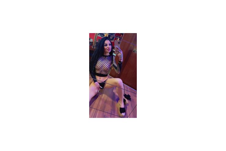 PartyGrirl Kendy Hauffgasse 19 A - Sie sucht Ihn - Bild 1