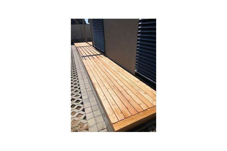 Terassendiele 28x148mm Unterkonstruktion - Baustoffe & Hausbau - Bild 1