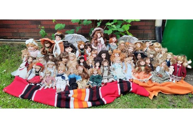 47 Porzellanpuppen - Puppen - Bild 1