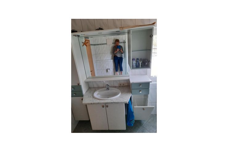 Badmbel - Schrnke & Regale - Bild 1
