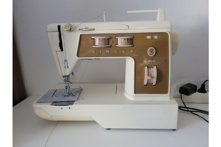 Nhmaschine Singer Schrgstich - Basteln & Handarbeiten - Bild 1