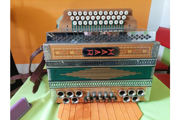 Steirische Harmonika verkaufen - Akkordeons & Harmonikas - Bild 1