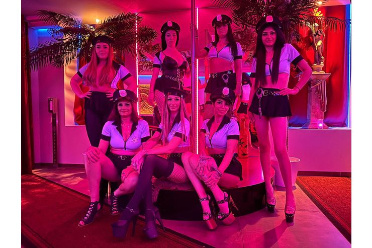 STUDIO LA CHICA LOUNGE WILLKOMMEN IM PARADIES - Erotik - Bild 1