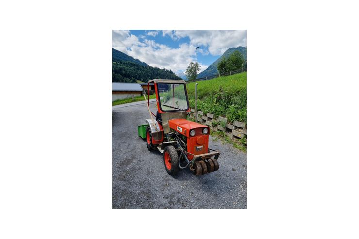 AGRIA 4800 - Traktoren & Schlepper - Bild 1