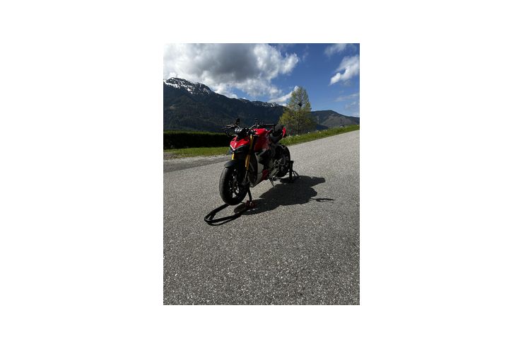 Ducati Streetfighter V4s 2020 - Ducati - Bild 1