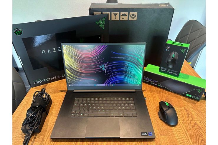 Razer Blade 17 3070 Ti Notebook - Notebooks & Netbooks - Bild 1