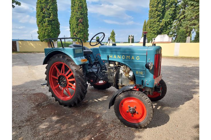 Hanomag R19 Bj 1954 - Traktoren & Schlepper - Bild 1