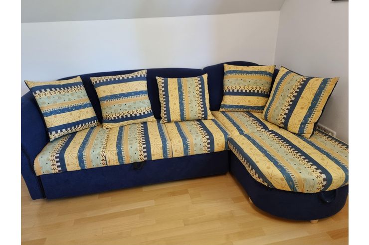 Ausziehbare Couch gnstig abzugeben - Sofas & Sitzmbel - Bild 1