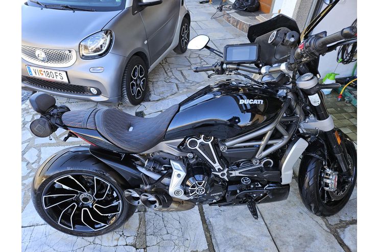 Ducati XDiavel TOP Zustand schwarz - Ducati - Bild 1
