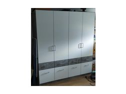 Kleiderschrank - Kleiderschrnke - Bild 1