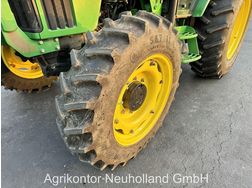 2003 John Deere 5220 Tractor 4x4 - Zubehr - Bild 1