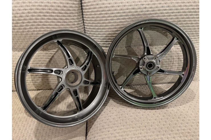 Oz Wheels SBK Replica Series Mg Ducati - Motorrad Reifen & Felgen - Bild 1