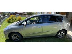 Toyota Corolla Verso - Autos Toyota - Bild 1
