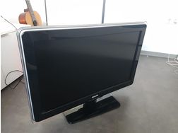 Philips LCD Fernseher 32 Zoll Receiver - 25 bis 45 Zoll - Bild 1