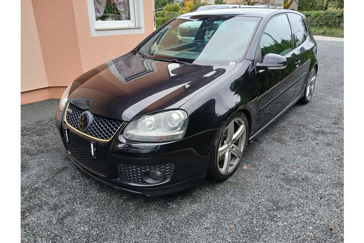 VW Golf - Autos VW - Bild 1