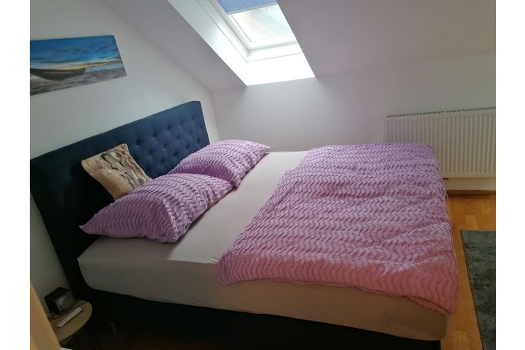Neuwertiges Boxspringbett super Verarbeitung - Betten - Bild 1