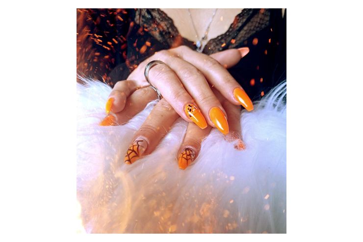 Nageldesign - Sch�nheit & Wohlbefinden - Bild 1