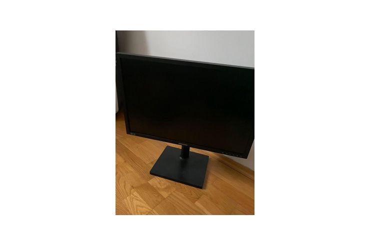 Samsung Monitor S24E650 - > 21,9 Zoll - Bild 1
