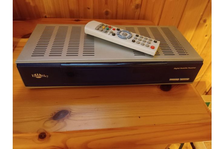 Sat Receiver - DVB-T-Receiver, Antennen & Sticks - Bild 1